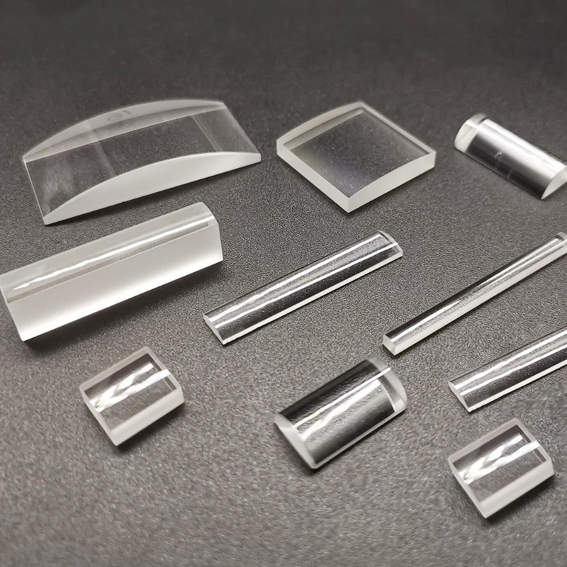 Cylindrical lens